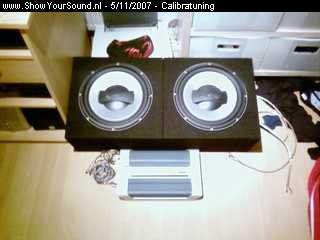 showyoursound.nl - INFINITY subinstall met polyester afwerking - Calibratuning - SyS_2007_11_5_11_21_57.jpg - pfont face=