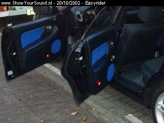 showyoursound.nl - Mazda323F Easy_rider - Easyrider - shouwyoursound11.jpg - ook gelijk achter maar gedaan BRstaat wel zo mooi BR