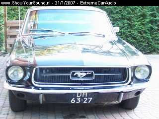 showyoursound.nl - West CoastCustoms Mustang - ExtremeCarAudio - SyS_2007_1_21_11_41_40.jpg - Dit is de auto waar het allemaal in moet gaan gebeuren.BReen complete interieur 