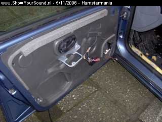 showyoursound.nl - Hamsters new SQ-project - Hamstermania - SyS_2006_11_5_19_11_47.jpg - de deuren aan het strippen