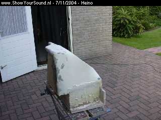 showyoursound.nl - Standaard Seat Sound System..  Yeeeaahh - Heino - 100704_003.jpg - Na de poly de eerste lagen plamuurBR