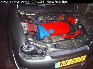 showyoursound.nl - Sound in mijn corsa - HondaFreakBjorn - SyS_2008_11_7_19_48_24.jpg - pde motor wat kleur gegeven./pBRpziet er beter uit als standaard./p
