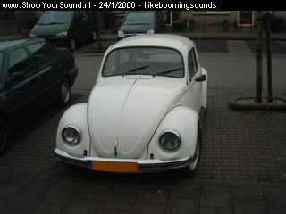 showyoursound.nl - Oldstyle - Ilikeboomingsounds - SyS_2006_1_24_13_40_19.jpg - Voorkant kever