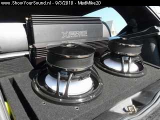 showyoursound.nl - Jl-Audio MKI - MadMike20 - SyS_2010_3_9_12_49_25.jpg - subs en amps