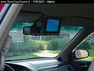 showyoursound.nl - Luide GZ sedan - Maikel - schermpje.jpg - En mijn nieuwste aanwinst; een DVD speler, waarvan hier het schermpje.BRMontage zelf zo verzonnen.