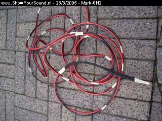 showyoursound.nl - Audio-System-exact! - Steg - Sound Quality - Mark-6N2 - SyS_2005_8_28_19_53_58.jpg - De nieuwe voeding en massa kabels voor de autoradio.  2 x 5mm2BR