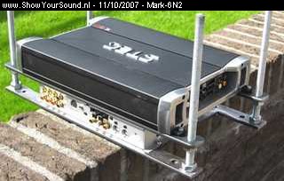 showyoursound.nl - Audio-System-exact! - Steg - Sound Quality - Mark-6N2 - SyS_2007_10_11_23_8_19.jpg - pDe versterkers zijn met elk 4 M4 bouten vast gezetbr /BRaan 2 stalen strippen. De stalen strippen zijn weer vastbr /BRgezet met 8 M12 bouten. De processor is vast gezetbr /BRmet 4 M4 bouten./p