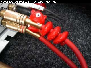 showyoursound.nl - old-skool isnt old fassion - Maximus - SyS_2006_5_31_16_37_14.jpg - Say hello to my little friend :)