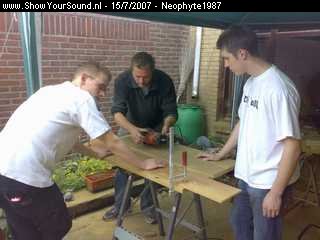 showyoursound.nl - Project clio - Neophyte1987 - SyS_2007_7_15_23_2_30.jpg - pgezellig klus uurtje met zijn alle/p