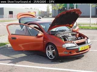 showyoursound.nl - Ultimate street racer... - OPX - SyS_2005_9_25_19_18_15.jpg - Is toch schitterend!! hehehe...