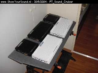 showyoursound.nl - PT Sound Cruiser - PT_Sound_Cruiser - dsc00759__medium_.jpg - Plankje Calibers voor het aansturen van het geheel zometeen