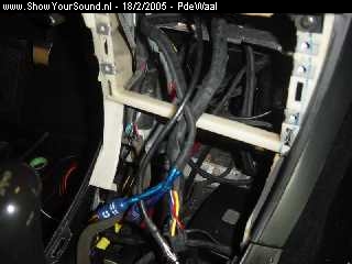 showyoursound.nl - Hyundai Coupe met Rockford - PdeWaal - 2dsc00013__medium_.jpg - alle kabels voor mijn radio