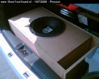 showyoursound.nl - Rockford Fosgate T2 in Polo 6N - Proxxon - SyS_2006_7_14_1_15_41.jpg - Kheb nu ook een 12