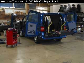 showyoursound.nl - Volkswagen Transporter T5  2.5 TDI  - Roger_Rabbit - SyS_2006_12_25_14_11_28.jpg - Helaas geen omschrijving!