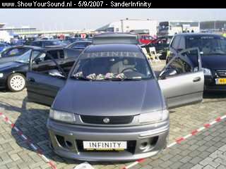 showyoursound.nl - Mazda meets MTX - SanderInfinity - SyS_2007_9_5_13_19_36.jpg - pDit is dus de auto waarin het allemaal moet gebeuren./p