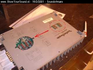 showyoursound.nl - Sound of Mars, eigenaar BMW Auke - Soundofmars - bmw22.jpg - her can you see the x-cards of the RF amp