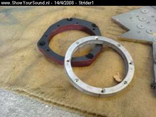 showyoursound.nl - Honda Civic Coupe 5th @ SQ - Strider1 - SyS_2008_4_14_14_4_39.jpg - pMidwoofer wordt straks gemonteerd op een 22mm breezah! mdf ring en een 18mm stalen ring./p