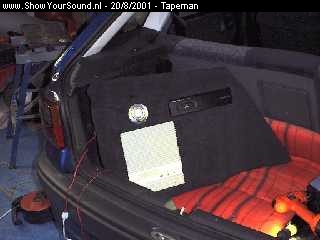 showyoursound.nl - Little sound system installed by SQoda - Tapeman - 05.jpg - Helaas geen omschrijving!