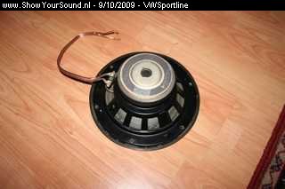 showyoursound.nl - Pioneer - Focal : SQ - VWSportline - SyS_2009_10_9_17_36_4.jpg - pDe TSW-200 van pioneer 70 watt continu, 200 watt max. 20 cm doorsnede/p