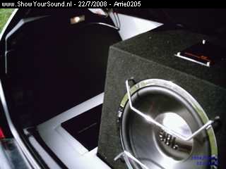 showyoursound.nl - JBL black & white - arrie0205 - SyS_2008_7_22_20_30_42.jpg - Helaas geen omschrijving!