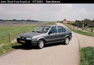 showyoursound.nl - Renault 19 with nice sound - bartuitlauwe - 13_renault_19__1_.jpg - Vanaf de buitenkant is er niets te zien van de install. Alles is mooi stealth afgewerkt