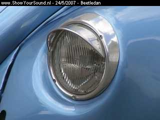 showyoursound.nl - Kever Cabrio 1971  - beetledan - SyS_2007_5_24_15_26_46.jpg - Bij zonlicht ziet het er toch wat donkerder uit.  Detail pic