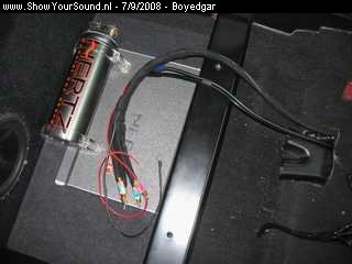 showyoursound.nl - HHR instal - boyedgar - SyS_2008_9_7_14_13_38.jpg - de kabels liggen inmiddels op zijn plaats