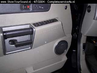 showyoursound.nl - ICE DEMOCAR  HUMMER completeservice4u.nl - completeservice4u.nl - hummer_deur.jpg - Bose gold serie 16.5 cm compo