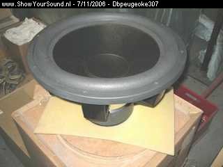 showyoursound.nl - db peugeoke 307        - dbpeugeoke307 - SyS_2006_11_7_16_6_3.jpg - Helaas geen omschrijving!
