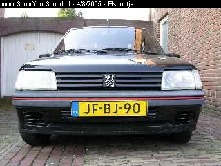 showyoursound.nl - Peugeot 205 1.4 Audio System Install - elshoutje - pict0031.jpg - Dit istie dan. Mijn Peugeot 205je :)