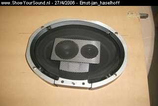 showyoursound.nl - 106 met jpl gti power - ernst-jan_haselhoff - SyS_2006_4_27_18_15_33.jpg - de speakers: JBL T545 decade