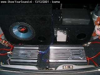 showyoursound.nl - F****** old fiesta, but great install - iceme - Dscf0001.jpg - Nice view of my install. Very easy to make all this, but the sound is great.