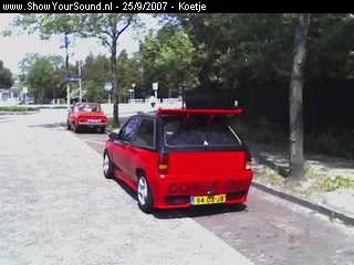 showyoursound.nl - beginnend car audio freak - koetje - SyS_2007_9_25_12_39_49.jpg - Helaas geen omschrijving!