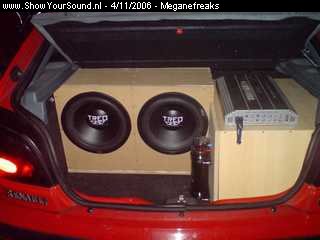 showyoursound.nl - just sound - meganefreaks - SyS_2006_11_4_9_50_43.jpg - Helaas geen omschrijving!