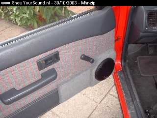 showyoursound.nl - Budget Groundzero audio in een Corolla E9 - mhr-zip - inbouw26.jpg - Helaas geen omschrijving!