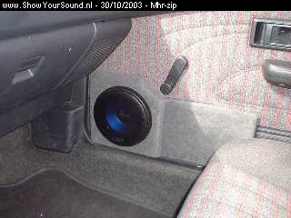 showyoursound.nl - Budget Groundzero audio in een Corolla E9 - mhr-zip - inbouw30.jpg - Helaas geen omschrijving!
