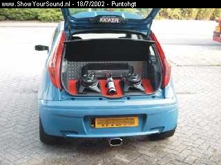 showyoursound.nl - LIVING LOUD FIAT - puntohgt - stereo1.jpg - Helaas geen omschrijving!