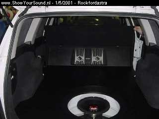 showyoursound.nl - Company car with Rockford - rockfordastra - Dsc00003.jpg - This is my Rockford Power DVC 12
