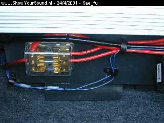 showyoursound.nl - Audio system in a 98 Honda Accord Coupe - see_fu - Distribution_Fuse_Block.jpg - Helaas geen omschrijving!