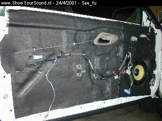showyoursound.nl - Audio system in a 98 Honda Accord Coupe - see_fu - leftdoor_far.jpg - Helaas geen omschrijving!
