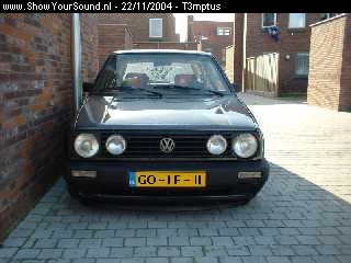showyoursound.nl - Magnat Power Golf - t3mptus - 13.jpg - Mijn oude koekblik: VW Golf 1.8 GTi 8v uit 87. Misschien oud, maar niet kapot te krijgen. Ben volop bezig met hem aan alle kanten op te knappen. Ligt lekker laag aan de grond.