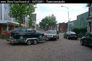 showyoursound.nl - db drag auto van Team Saen Audio - teamsaenaudio - Dscf0019.jpg - ready to kick some ass!!