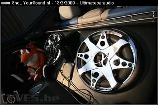showyoursound.nl - demowagen alphasonik by ultimate car audio - ultimatecaraudio - SyS_2009_2_13_19_18_49.jpg - p- subwoofers psw 812/pBRp- ps2/p