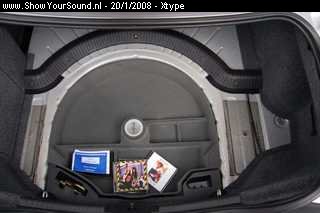 showyoursound.nl - Jaguar X-Type iPod Interface Hifonics MB Quart - xtype - SyS_2008_1_20_20_32_9.jpg - pOrgineel. Deze ruimte gebruik ik nu voor de hardware/p